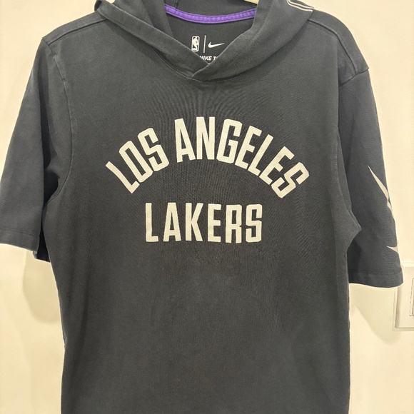 Nike Los Angeles Lakers Courtside Club Hoodie • Men’s M - Picture 1 of 5